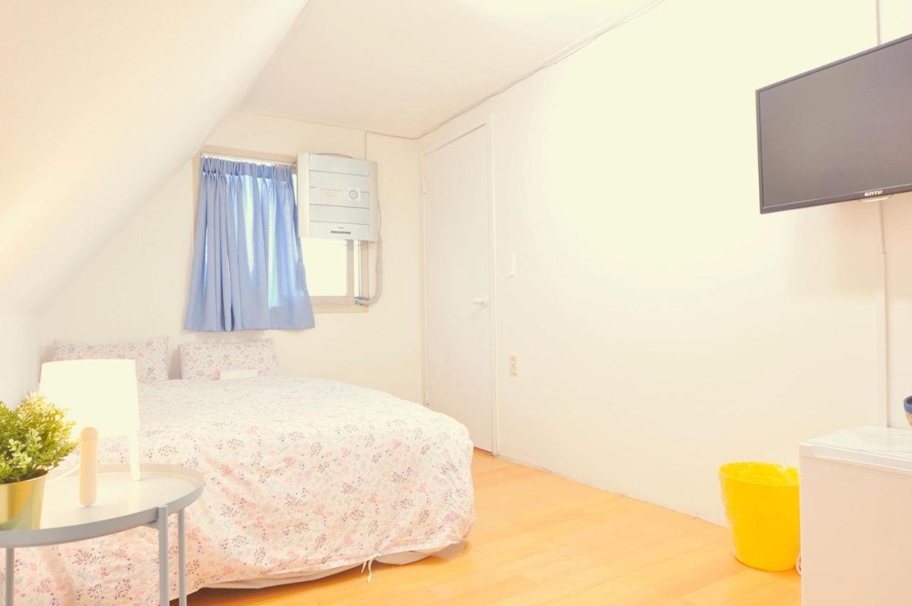Myeongdong Rooftop Hostel Szöul Kültér fotó