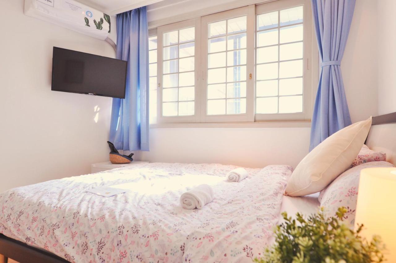 Myeongdong Rooftop Hostel Szöul Kültér fotó