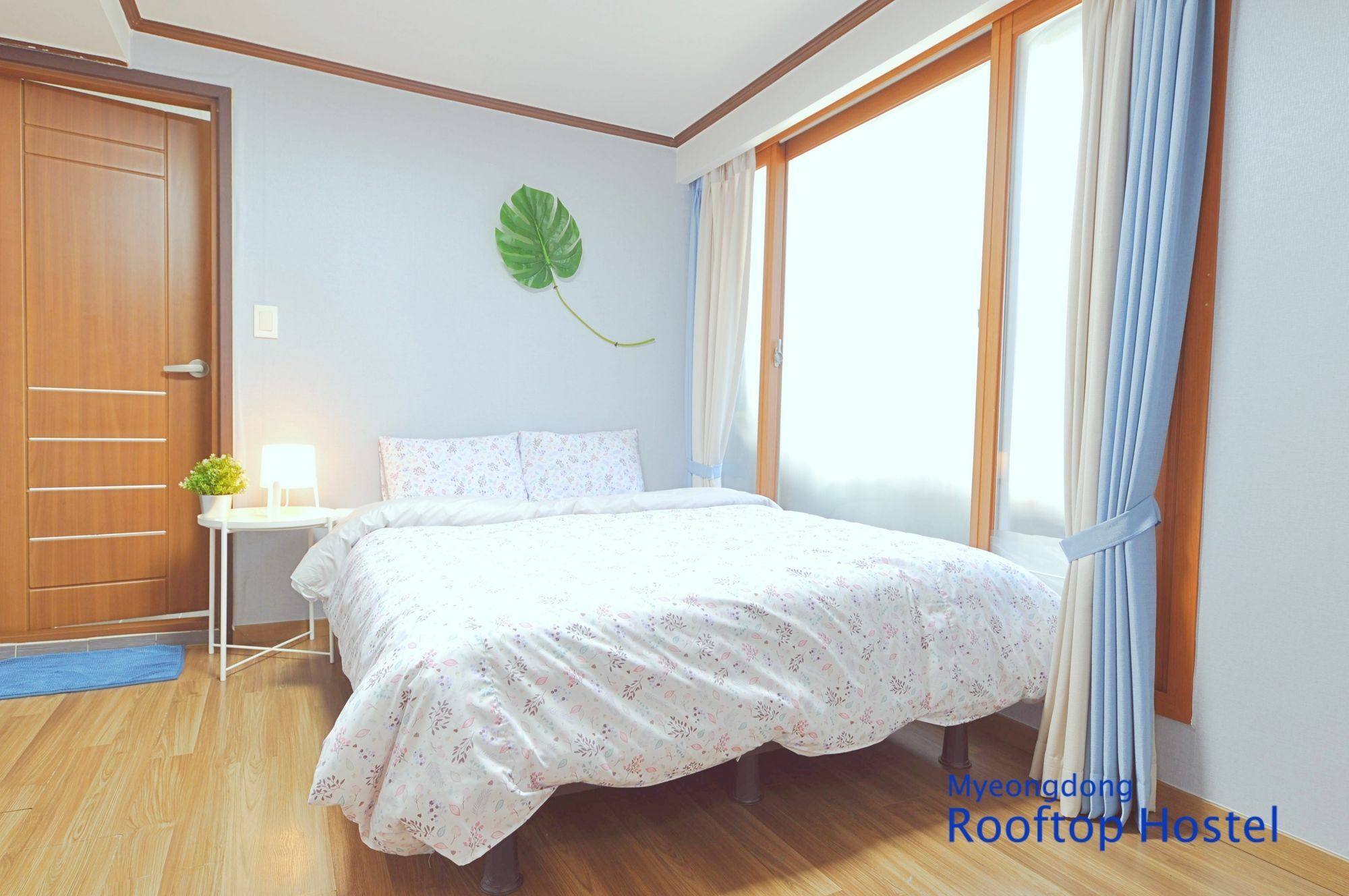 Myeongdong Rooftop Hostel Szöul Kültér fotó